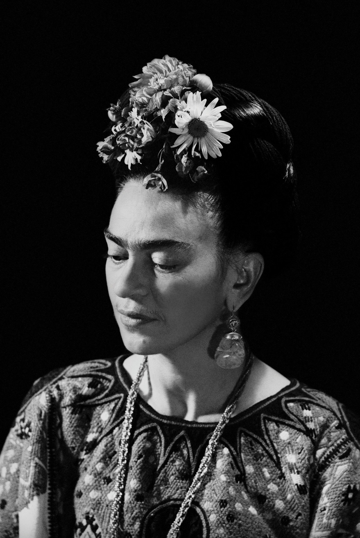 Frida Kahlo, photographed by Marcel Sternberger